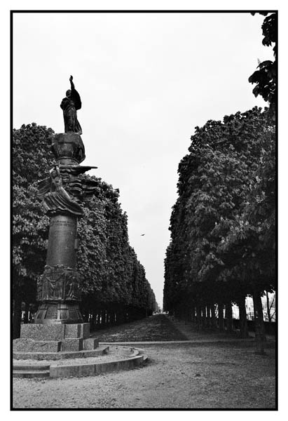 paris08a006_5A